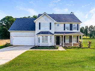 4766 Mitchells Ridge Dr, Ellenwood, GA 30294