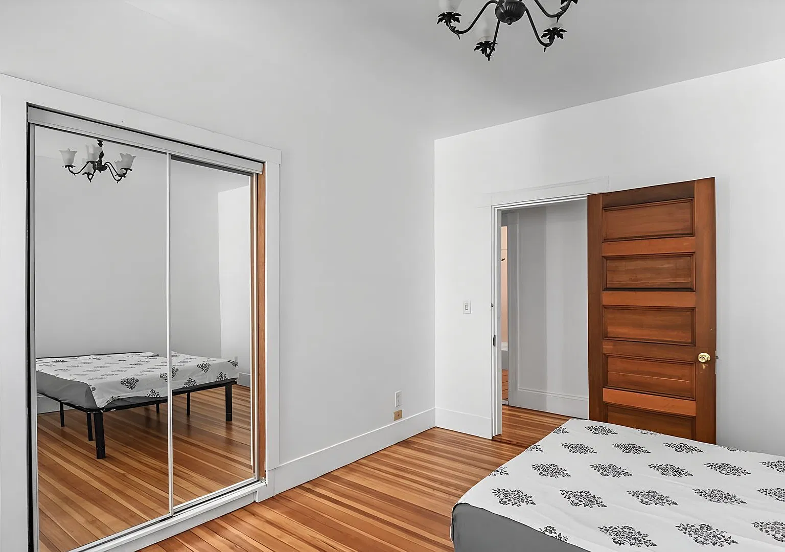 67 Calumet St #3C Boston MA 02120 — Photo 4