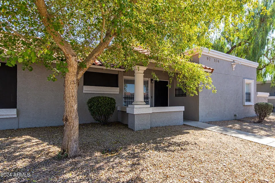 2 bed, 976 sqft, $1,475 — Photo 3