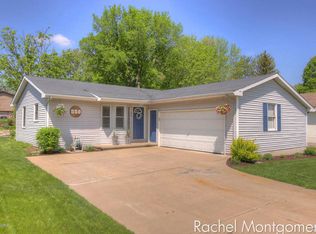 559 Cummings Ave NW, Grand Rapids, MI 49534
