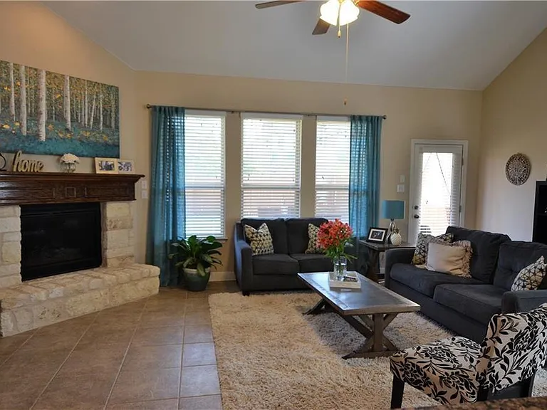 5629 Rio Chama Cv — Photo 4