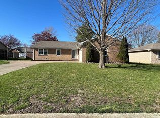 8922 Westwood Dr, Newburgh, IN
