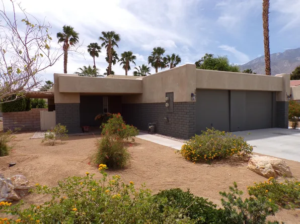 2901 W Sunflower Cir, Palm Springs, CA 92262