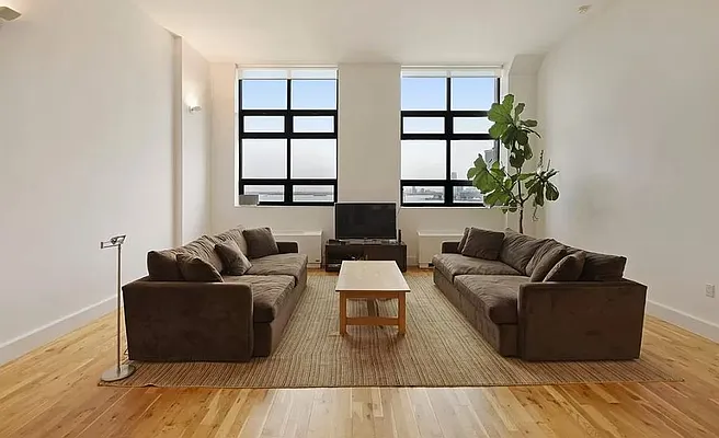 Rented by Compass | media 37