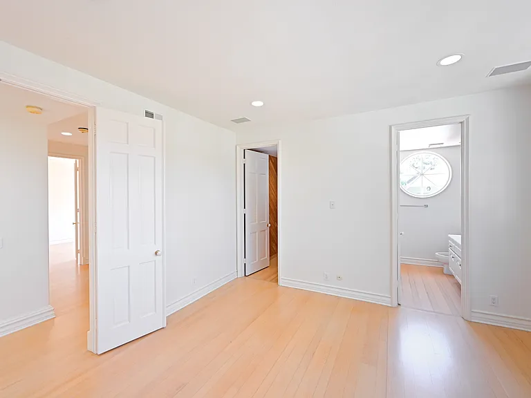 2 Belcourt Dr — Photo 16