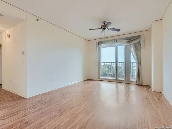 1 Towers Park Ln #410, San Antonio, TX 78209