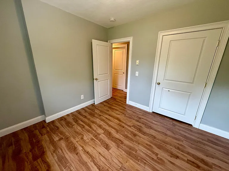 4 Providence Rd — Photo 7