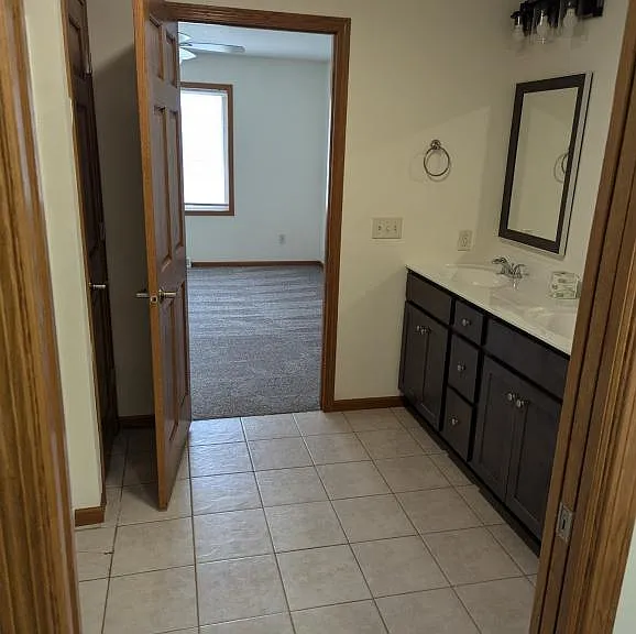 640 Angel Ct — Photo 7