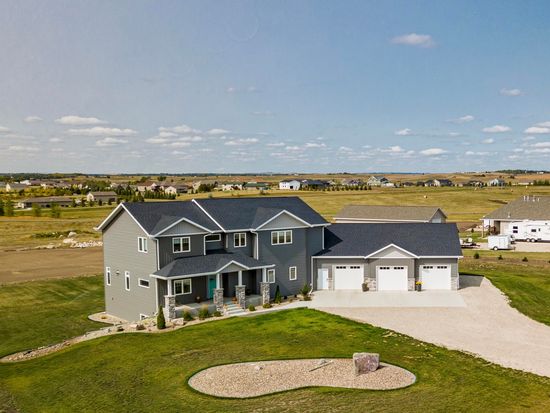 7700 Star Ln, Bismarck, ND 58503 | Zillow