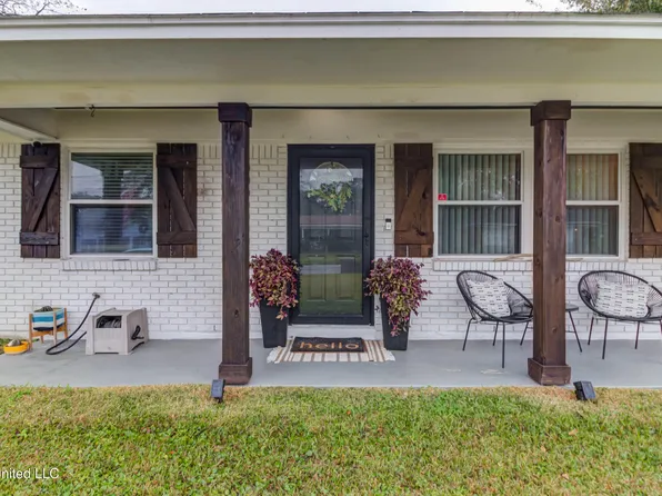 11385 Ruth Ct, Biloxi, MS 39532