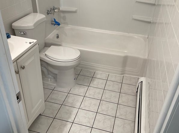 75 Davis Ave #3