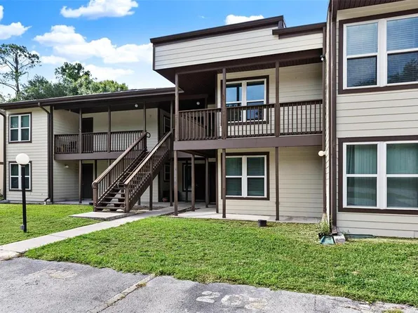 23202 Sandalwood Dr #202, Wildwood, FL 34785