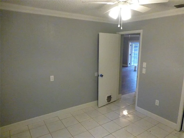 1890 Wolford Rd #5 — Photo 24