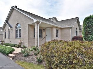 836 Havenshire Rd, Naperville, IL 60565