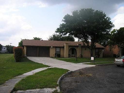1st image of 5403 LAKE GROVE