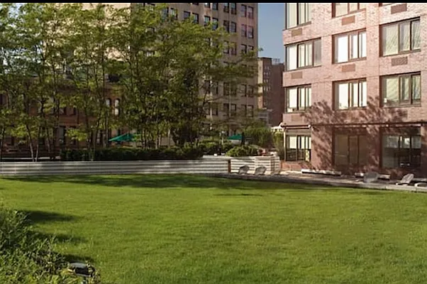 Rented by Owner | media 17