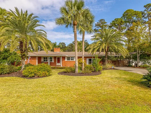 394 W Shore Dr, Brunswick, GA 31520
