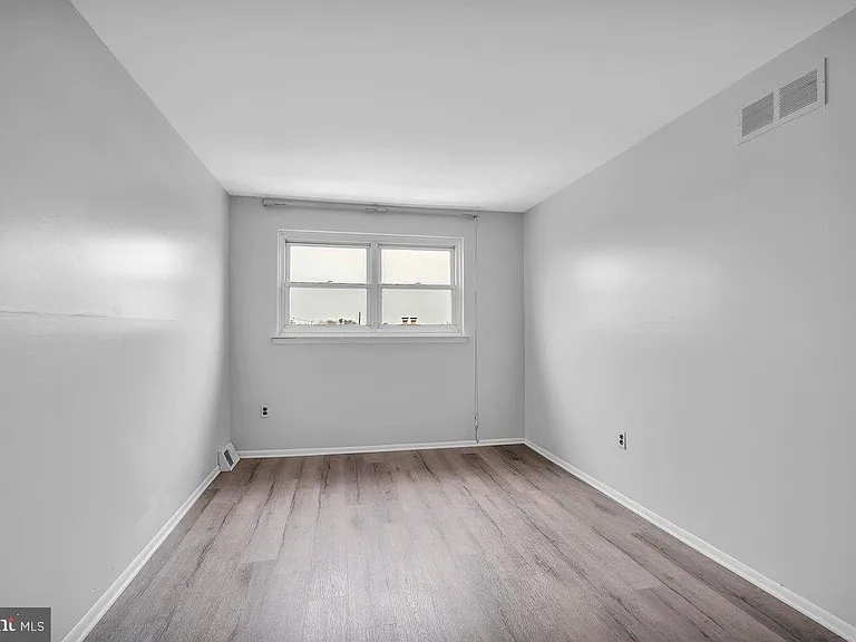 3639 Gaul St — Photo 12