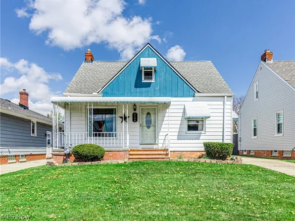 6106 Pelham Dr, Parma, OH 44129