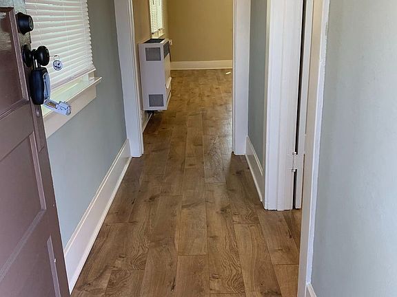 4th image of 2621 1st Ave APT 8