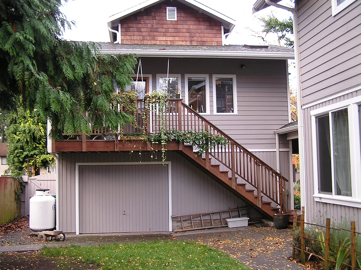 Building Photo - 11532 9th Ave NE