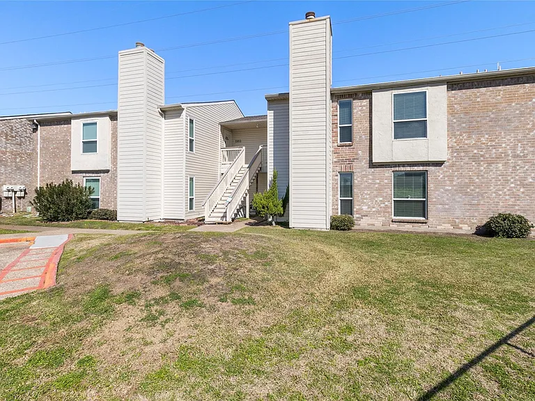 7600 Emmett F Lowry Expy #1102 — Photo 23