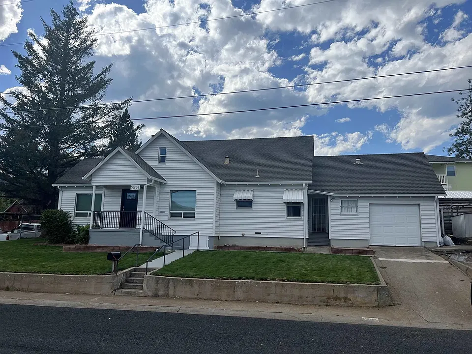 201 Sherman St