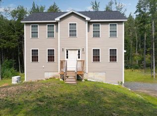 253 Dixon Rd, Lebanon, ME 04027
