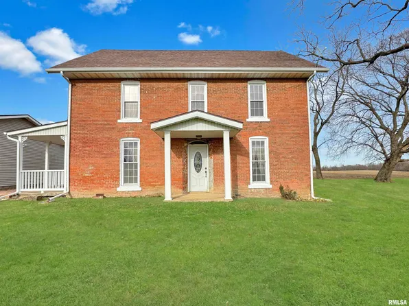 290 N Saint Marys St, Ipava, IL 61441