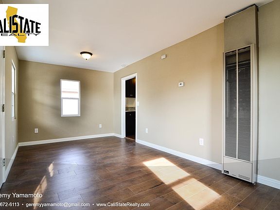 3rd image of 1218 S Ditman Ave