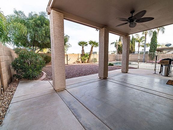 5th image of 1461 S Ironwood Dr