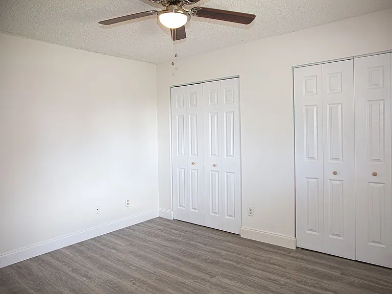 2445 Thomasson Dr — Photo 52