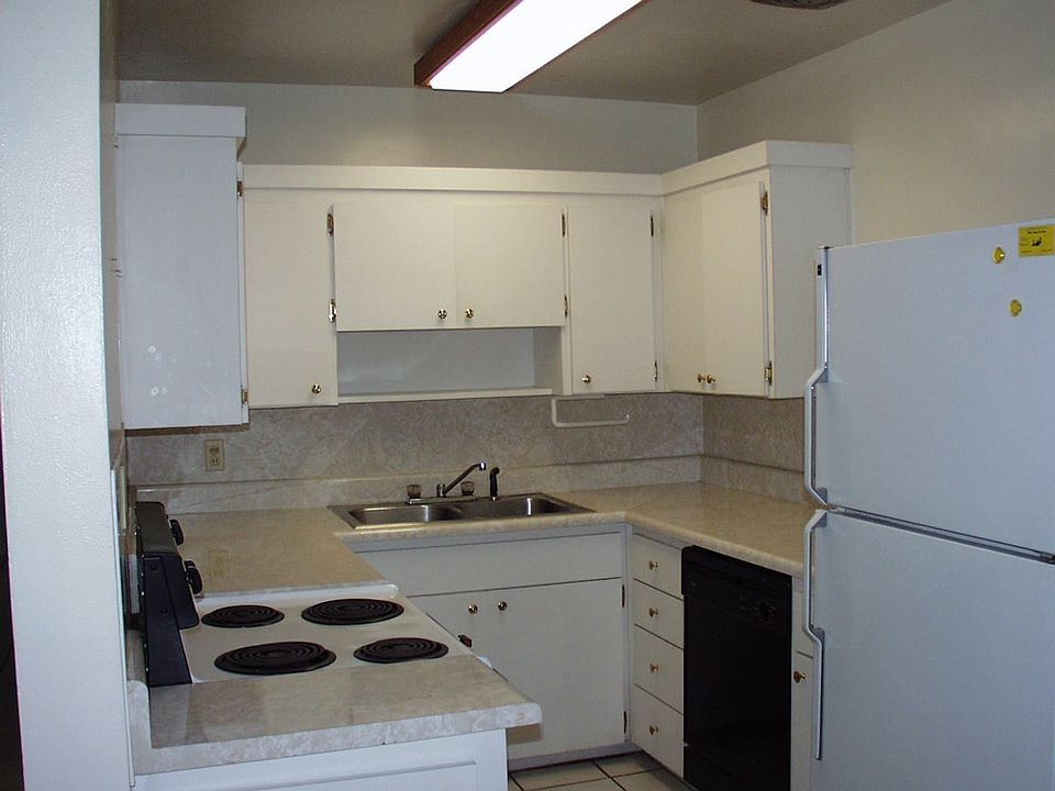 2nd image of 518 NW 34th Ter