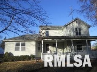 185 N Railroad St, Roseville, IL 61473