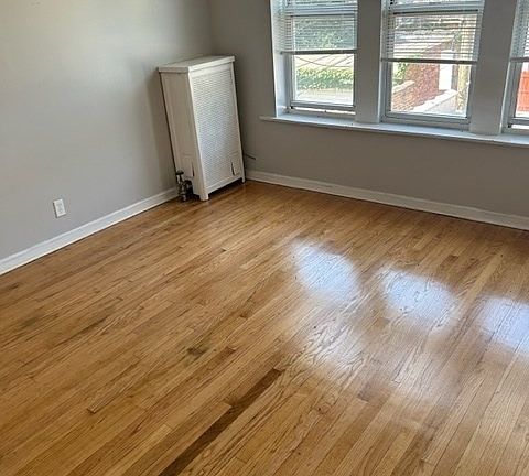 5th image of 7736 S Kingston Ave
