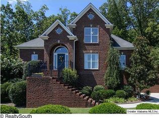 5242 Peppertree Ln, Trussville, AL 35173
