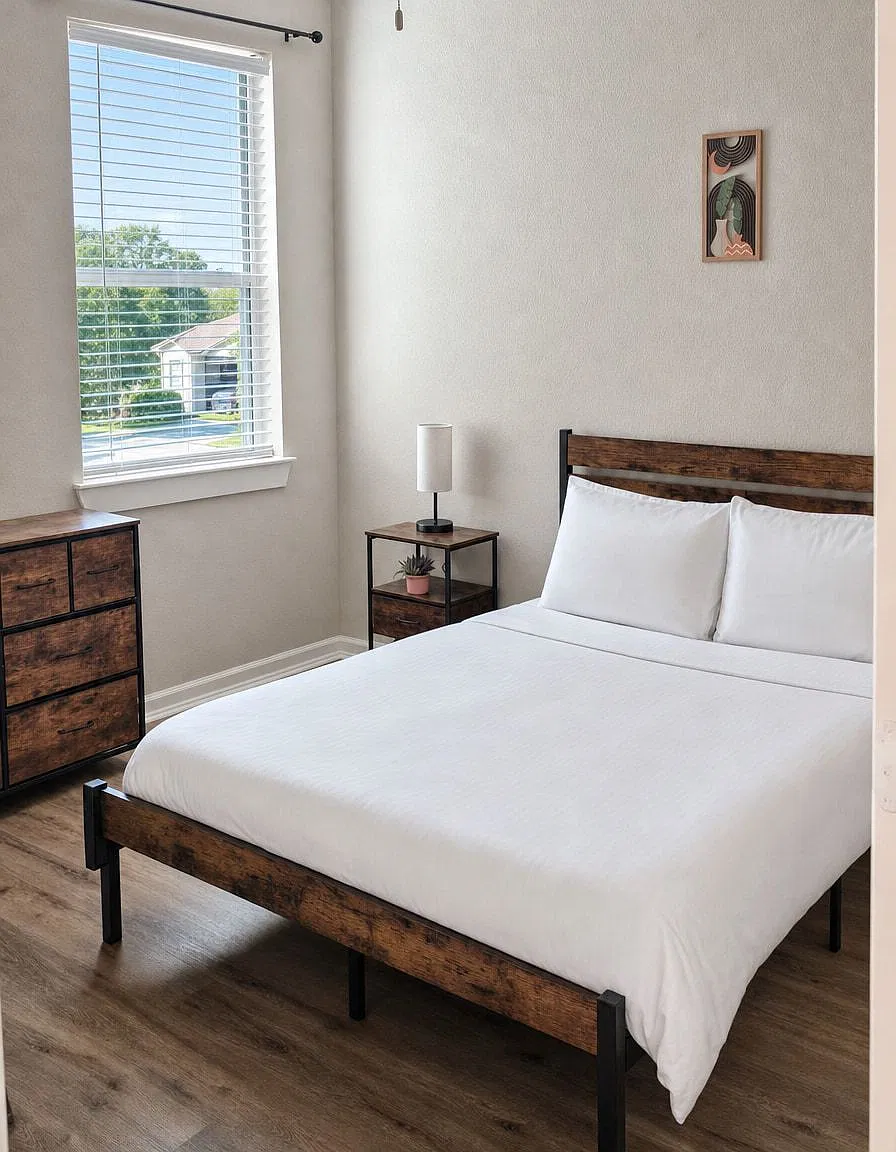 1 bed, 1.0 bath, $675 — Photo 2