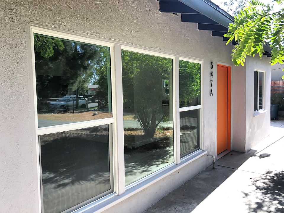 1st image of 547 W Belmont St