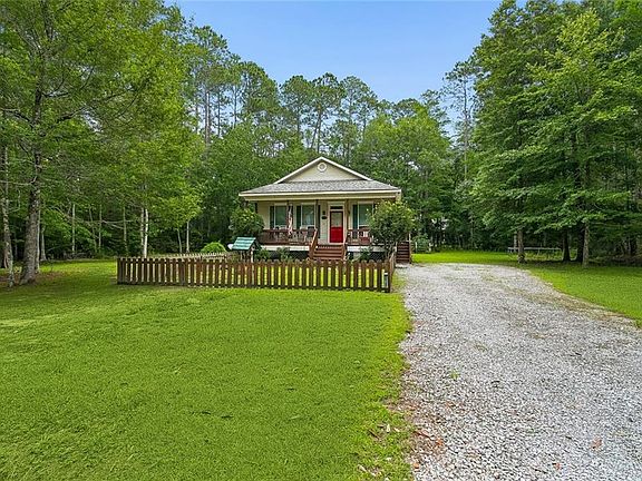 2nd image of 68382 Abney Dr