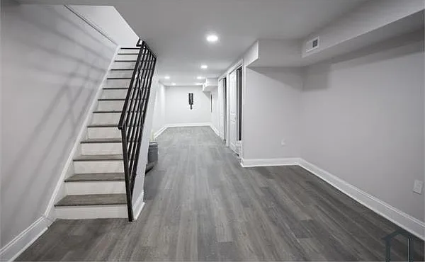 3230 Fontain St — Photo 29