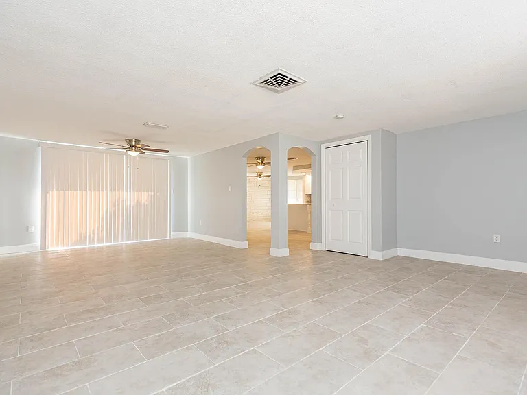 9016 Hunt Club Ln — Photo 9
