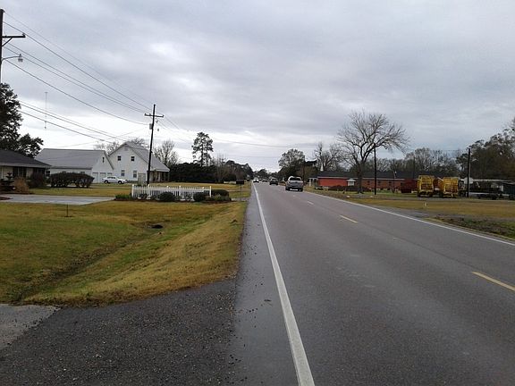 4th image of 2377 Highway 308