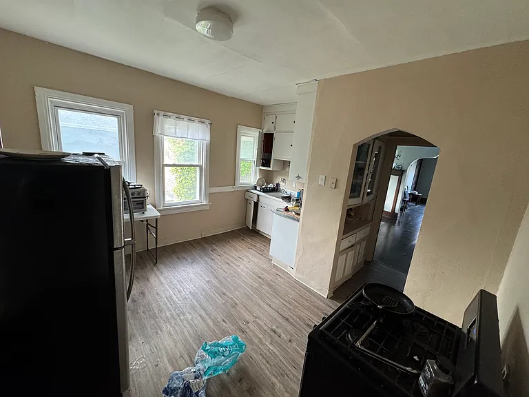 2932 N Murray Ave — Photo 10