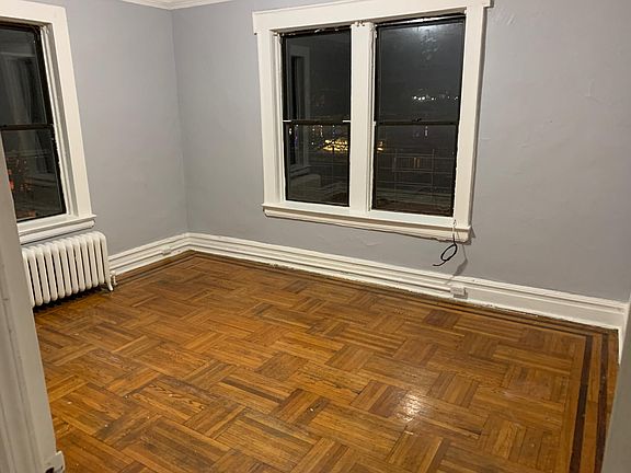 3rd image of 482 Summer Ave APT 210