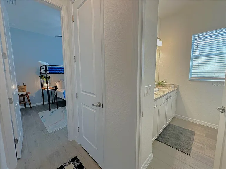 25018 Long Meadow Dr — Photo 21