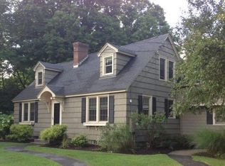 444 Bridge Rd, Northampton, MA 01062