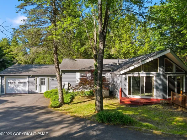 4180 Hickory Rd, Tobyhanna, PA 18466