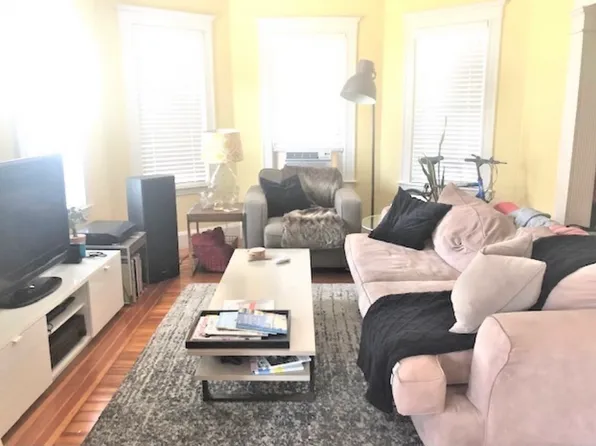 79 Curtis St, Somerville, MA