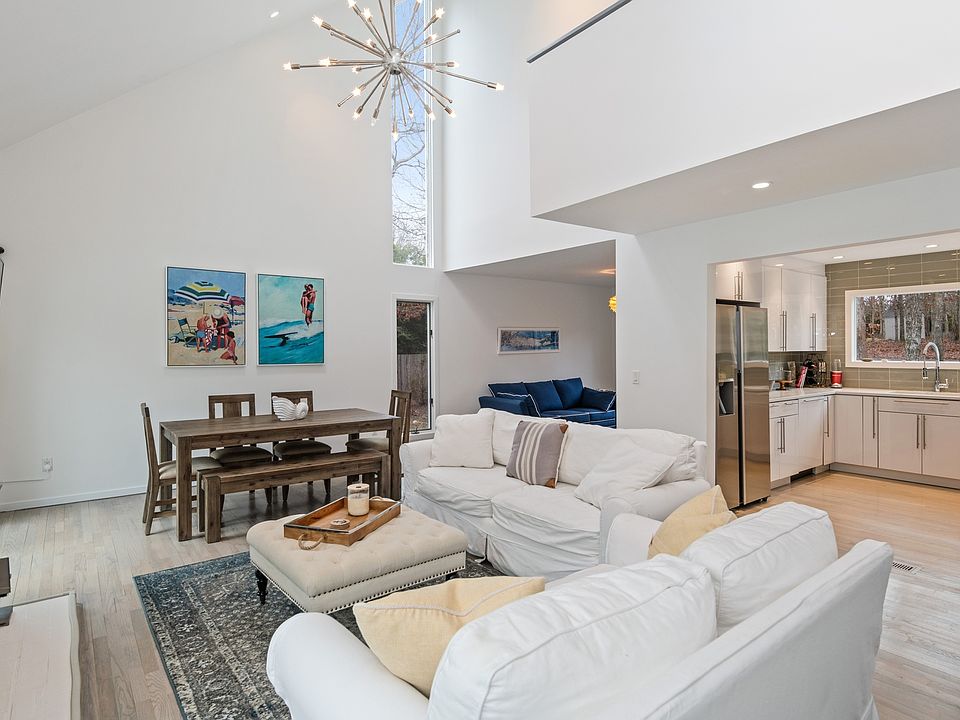 1st image of 34 Montauk Ave