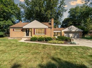 1209 Mildred St, Flushing, MI 48433